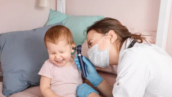 Ce trebuie să știți despre otita medie la copii